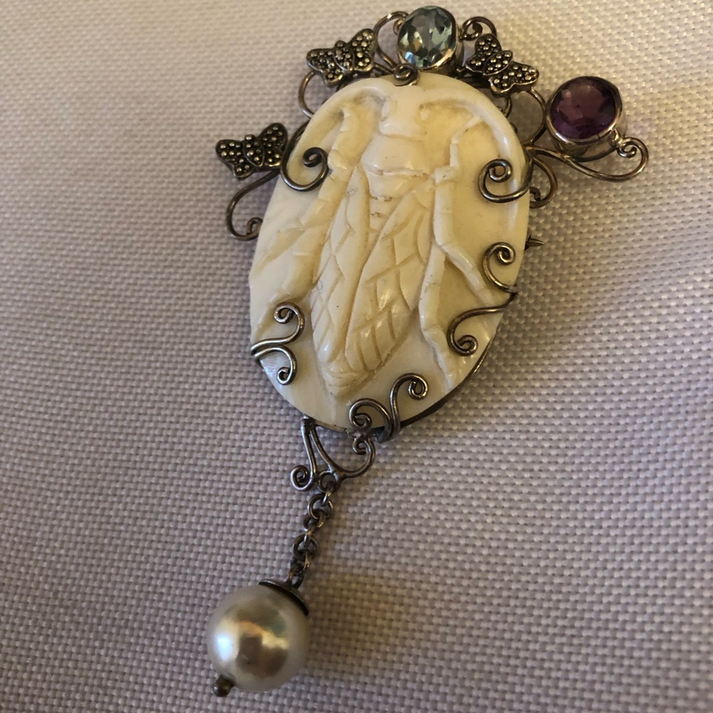 Elegant Bali Bone and Silver Brooch with Gem Accents- 20A $65 or $60 w/offer